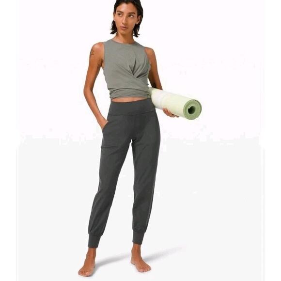 Lululemon Align Jogger 28" Graphite Grey Women's Size 6 Nulu Pockets Stretch - Picture 1 of 6
